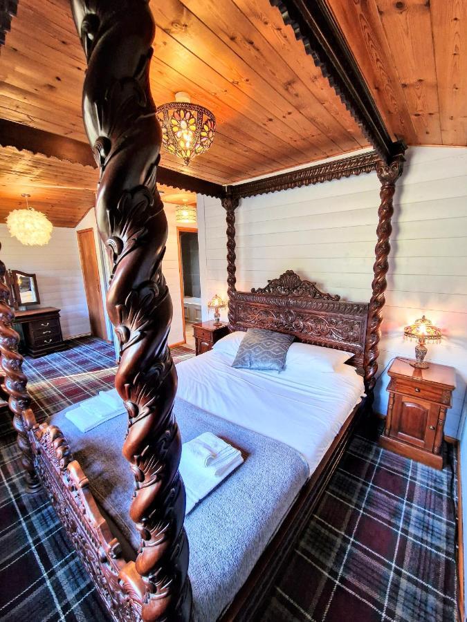 Magpie 2 Hot Tub Huntersmoon-Warminster-Longleat-Wiltshireヴィラ エクステリア 写真